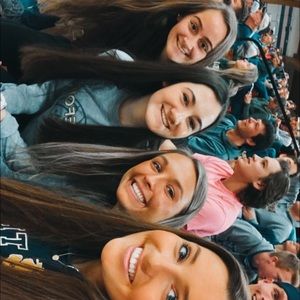 Meet your Posher, Lelexi